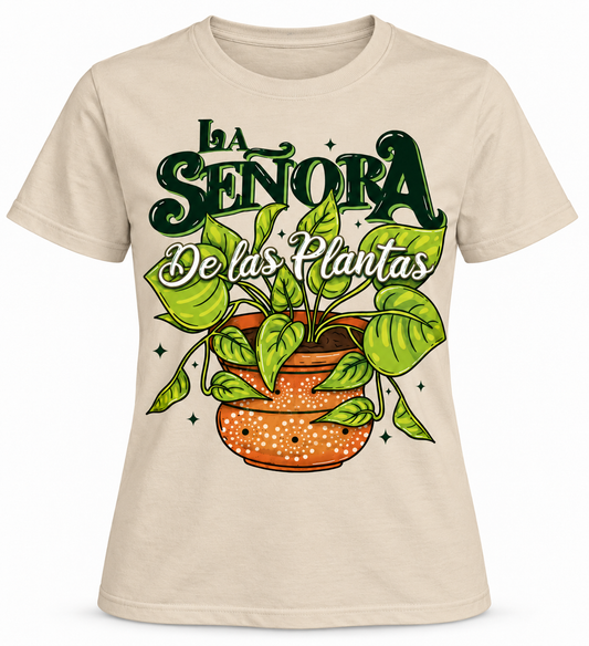 La Señora de las Plantas – Sand Tee 🌿